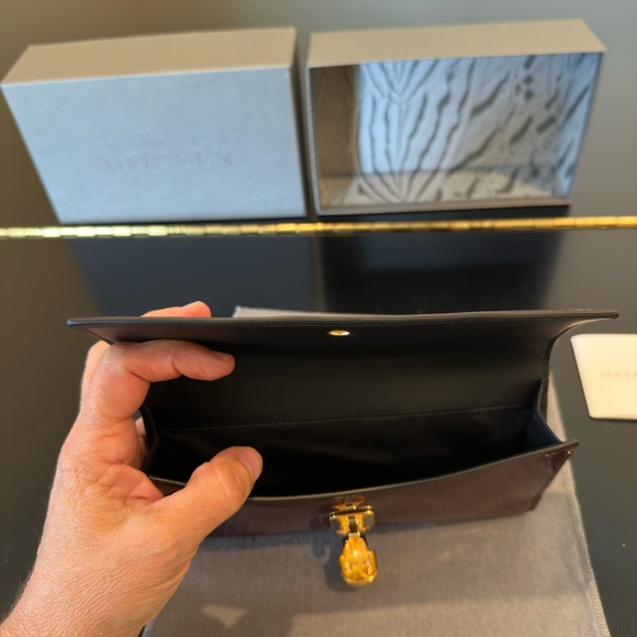 NWT Luxury RARE Chic Authentic Alexander McQueen Patent Leather Skull Wallet - Picture 13 of 17